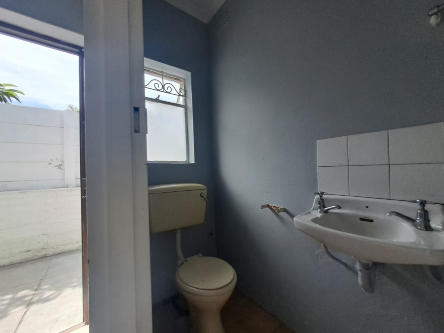 To Let 3 Bedroom Property for Rent in Panorama Western Cape